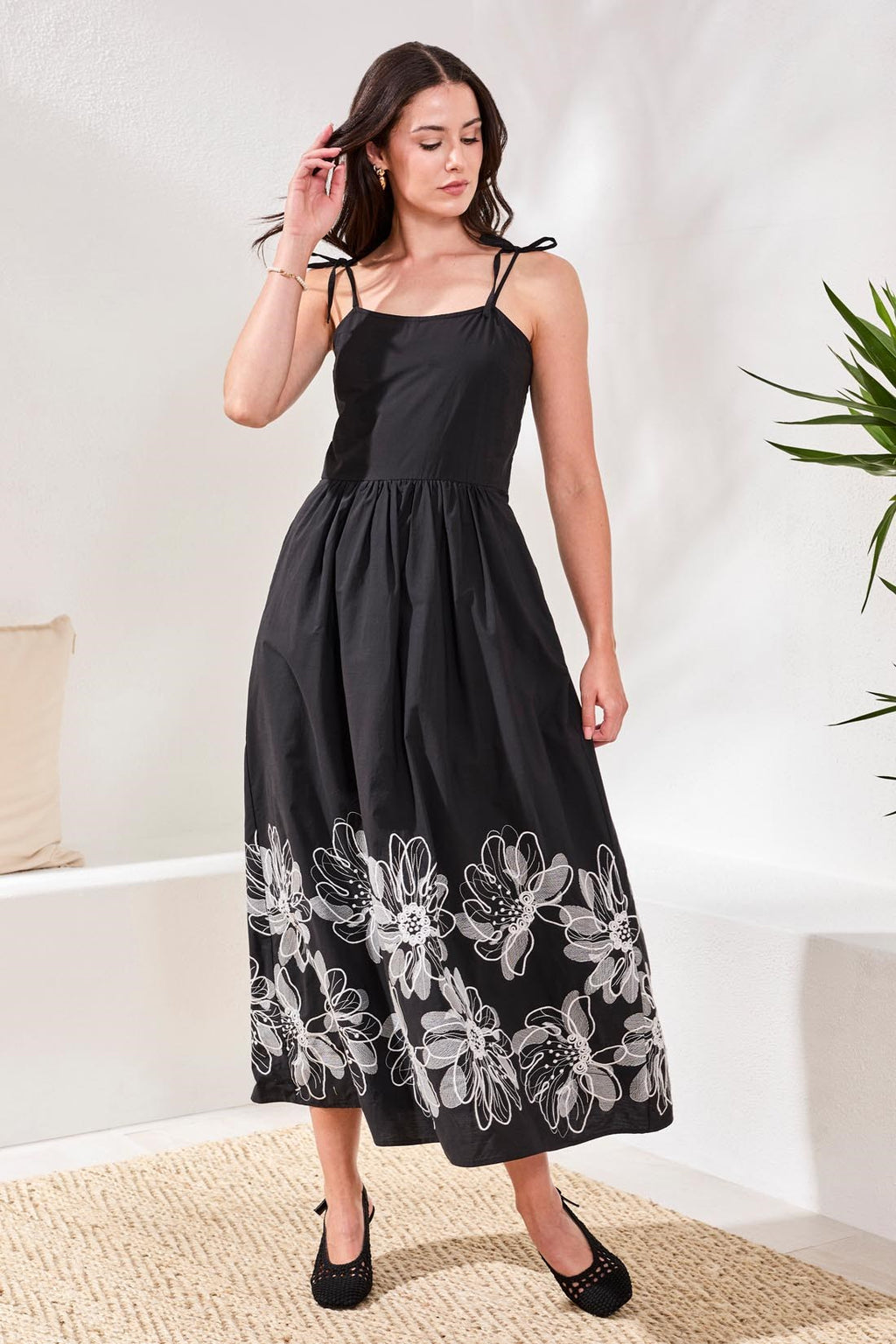 tribal embroidered dress Black Geometric Bohemian Dress and Skirt – Southwest Tribal Fashion for  Casual Outings and Resort Wear – RezSpirit