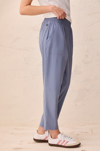 25 Inch Pull-On Technical Capris-Dustblue