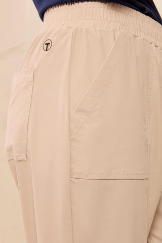 High Performance Stretch 25" Technical Capris-Sanddune