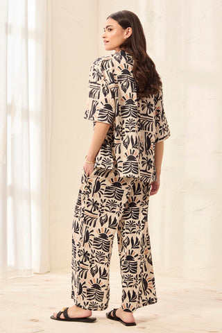 Linen Flowy Relaxed Wide-Leg Pants with Waistband-Desert