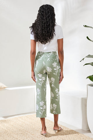 Printed Bengaline Pull-On Capri Pants-Moss