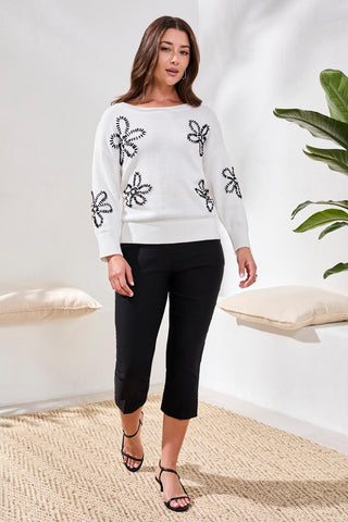 Flatten It® Pull-On Capris-Black