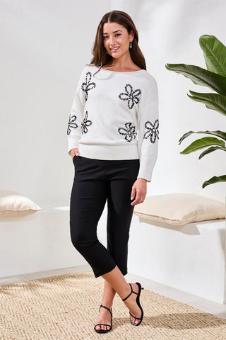 Flatten It® Pull-On Capris-Black