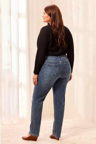 Size Inclusive Year Round Basics Sophia Curvy Straight Leg Jeans-Dk.Vintage