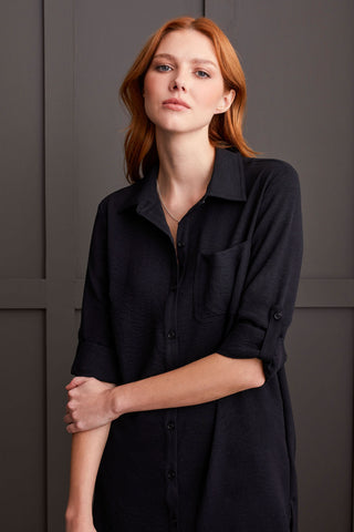 PEBBLED CREPE ROLL-SLEEVE TUNIC SHIRT-Black