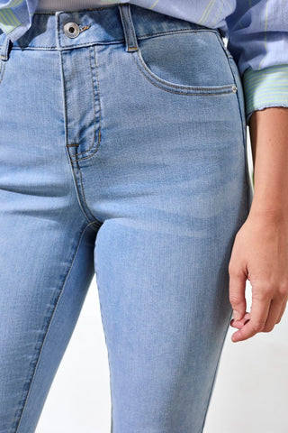 Comfort Stretch Sophia Curvy Hugging Straight Denim-Desertsky