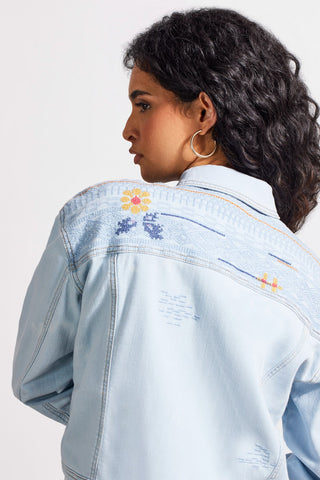 alt view 4 - EMBROIDERED CLASSIC DENIM JACKET-Frozenberry