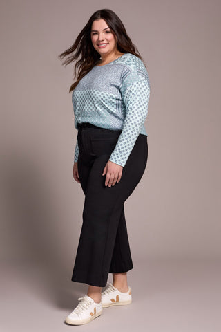 Signature Every Body Ponte High Rise Capri Pants-Black