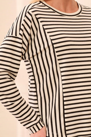 Lightweight Striped Crewneck Long Sleeve Knit Top-Black