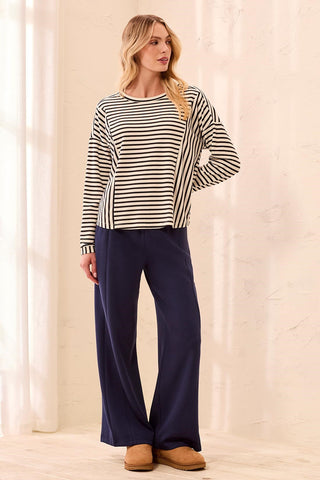 Lightweight Striped Crewneck Long Sleeve Knit Top-Black
