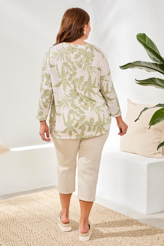 Size Inclusive 3/4 Sleeve Crew Neck Top-Kiwizest