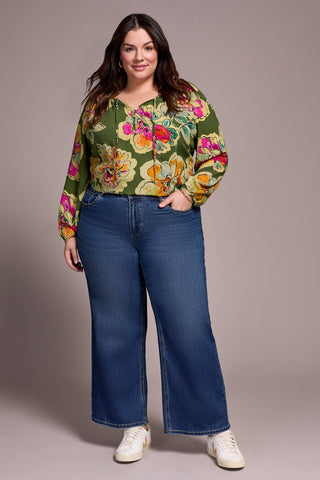 Sophia Curvy Hugging Wide Leg Jeans-Antiqueblue