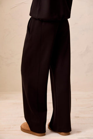 TECHNO LUX Knit Pull-On Wide Leg Joggers-Black