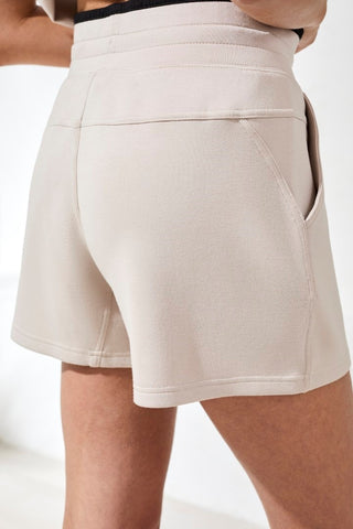 Techno Lux Pull-On Short Contrast Detail-Sanddune