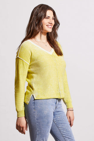 alt view 2 - LIGHTWEIGHT COTTON V-NECK SWEATER WITH SPECIAL WASH-Apple green