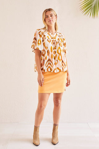 alt view 2 - PULL-ON SKORT WITH ROUNDED SIDE SLITS-Apricottan